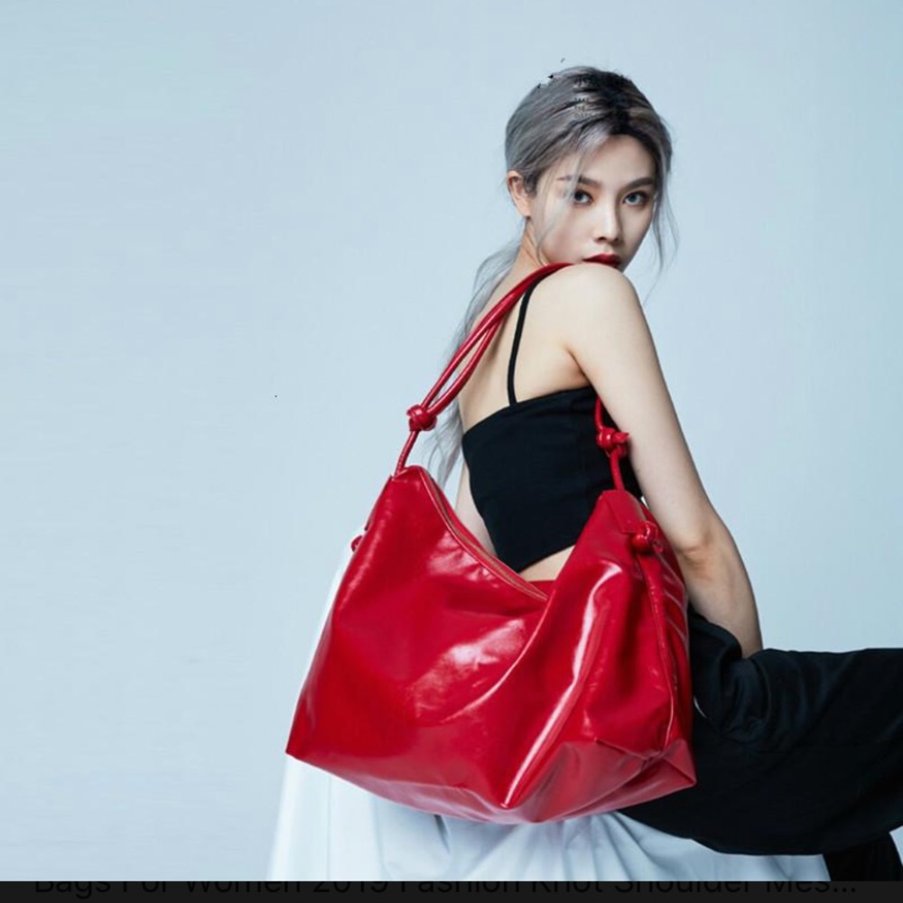 RED. PU leather knit shoulder strap hobo bag.